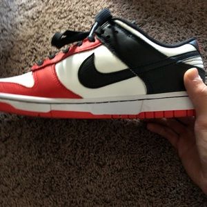 Nike dunk Chicago 75th size 9 mens.